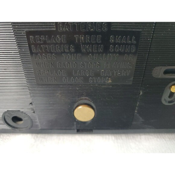 GE Model CT-455A AM Radio With Alarm Cream And Black 1960's Vintage - Picture 8 of 10